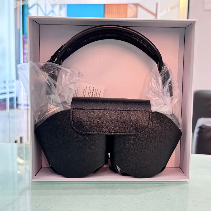 AirPods Max Wireless Over-Ear Headphones Active Noise Cancelling